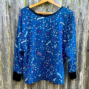 Cozy Betsey Johnson pajama top, M